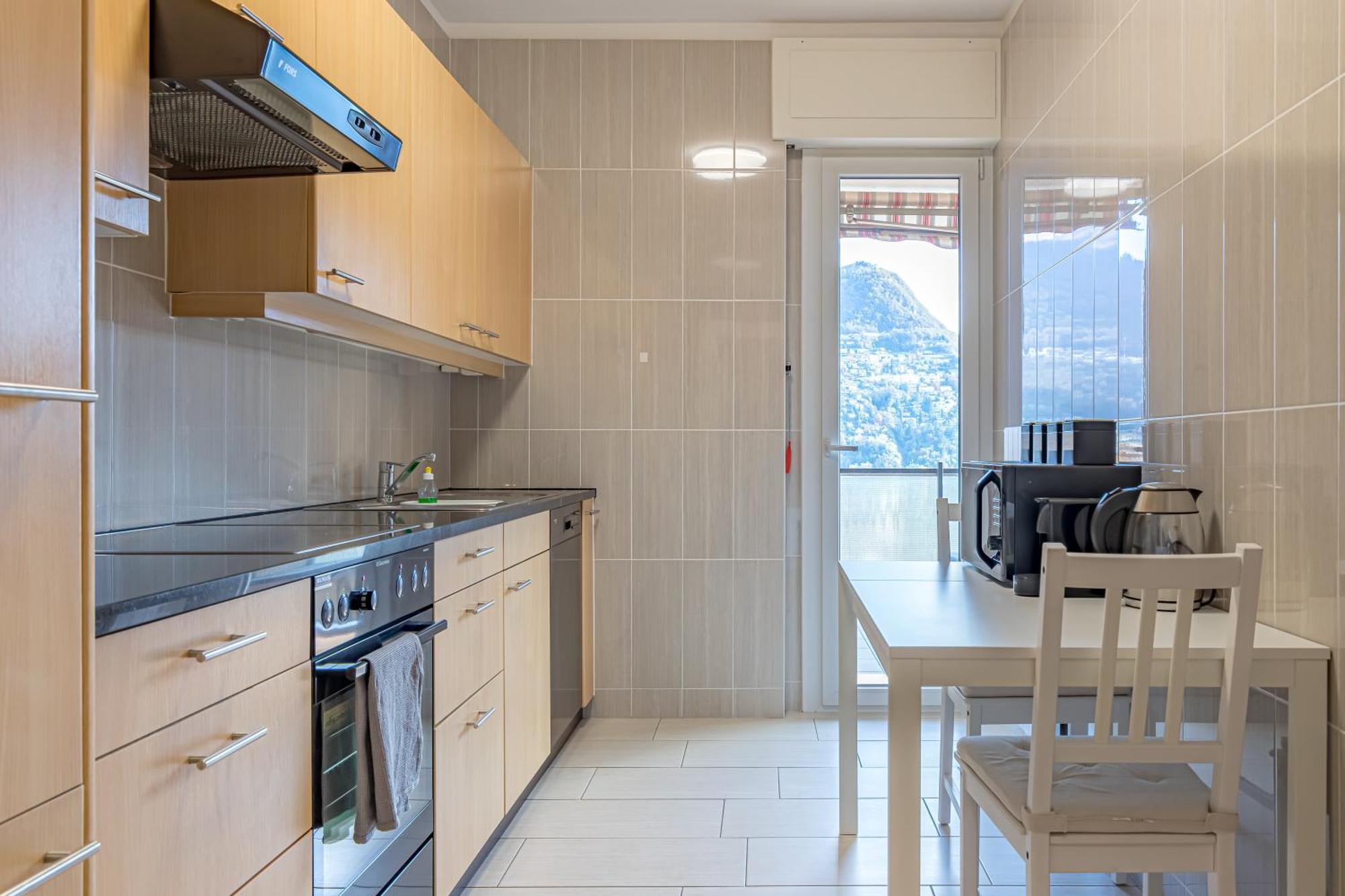 Ferienwohnung Imperial Of Lugano 4 With A Lake View Behind The Station And 10 Min From The Lake Exterior foto