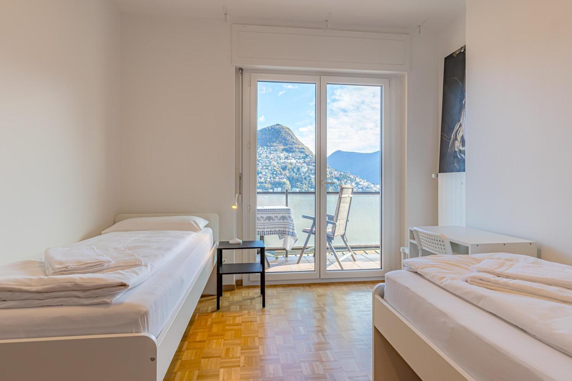 Ferienwohnung Imperial Of Lugano 4 With A Lake View Behind The Station And 10 Min From The Lake Exterior foto